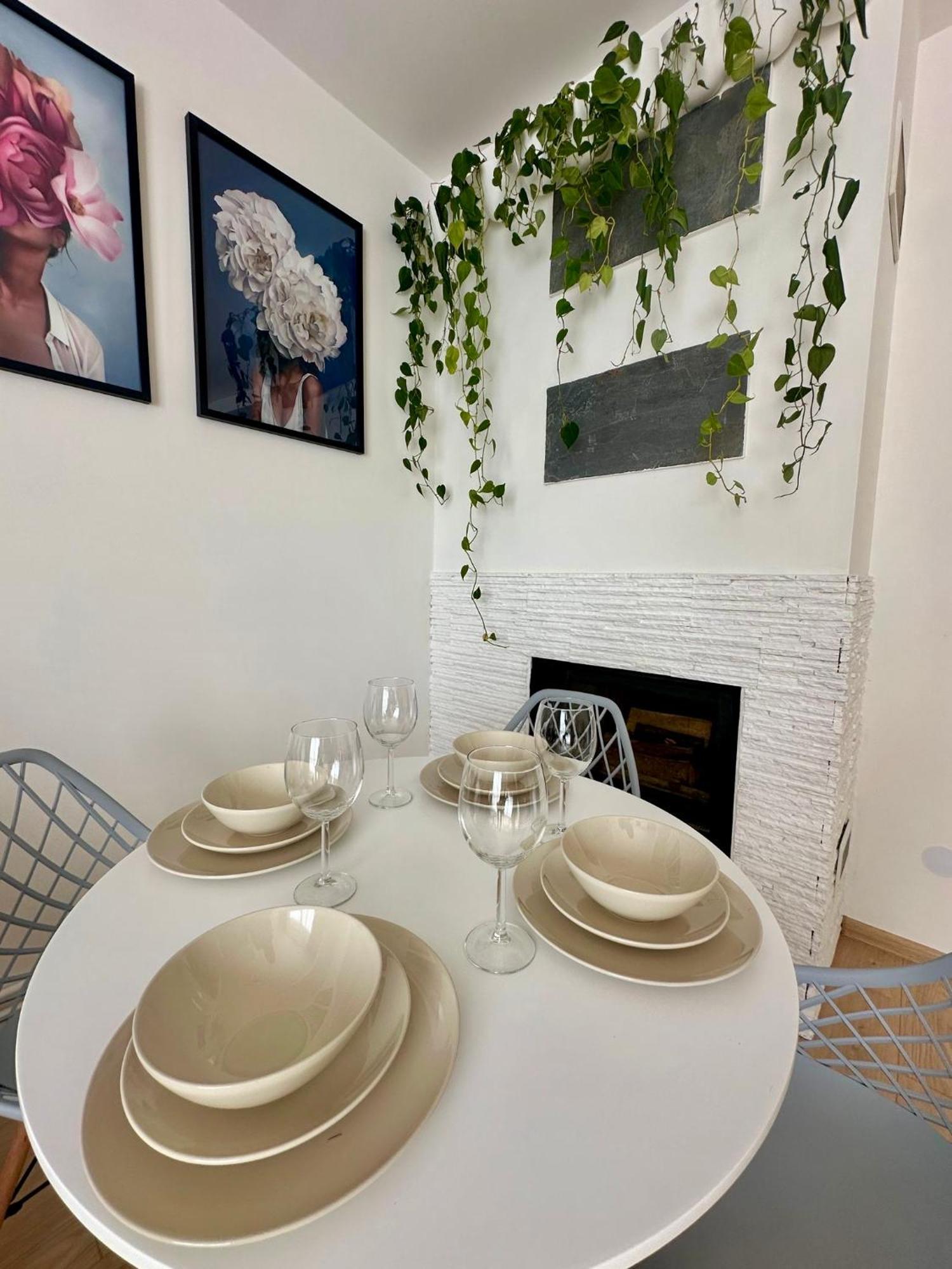 Apartament Wisteria Przemysl Luaran gambar