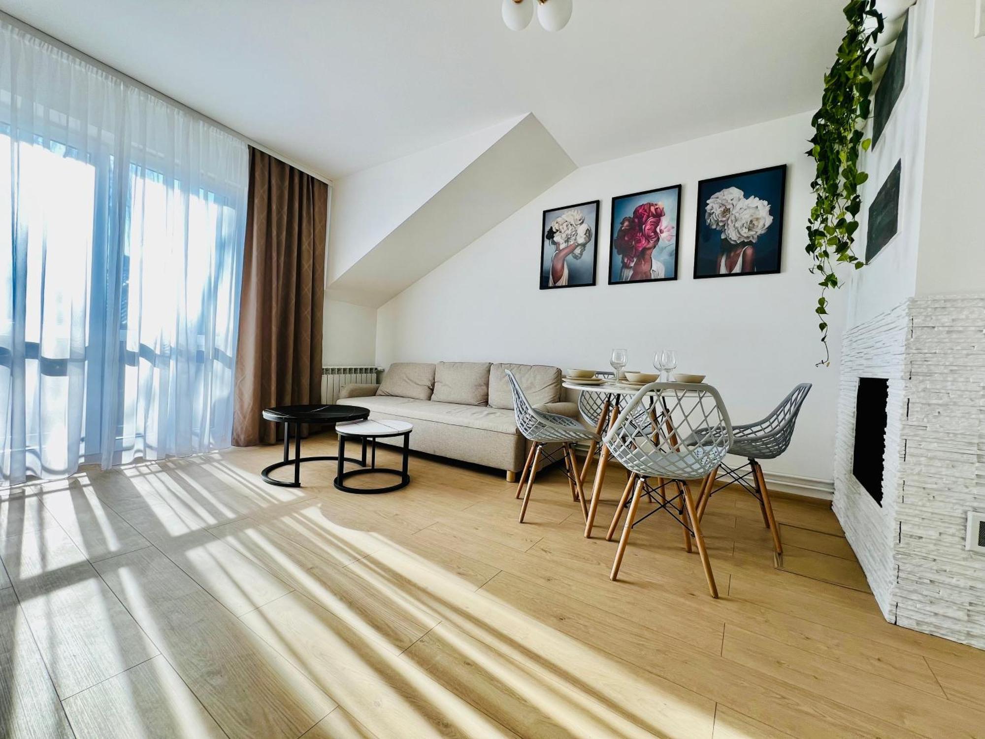 Apartament Wisteria Przemysl Luaran gambar